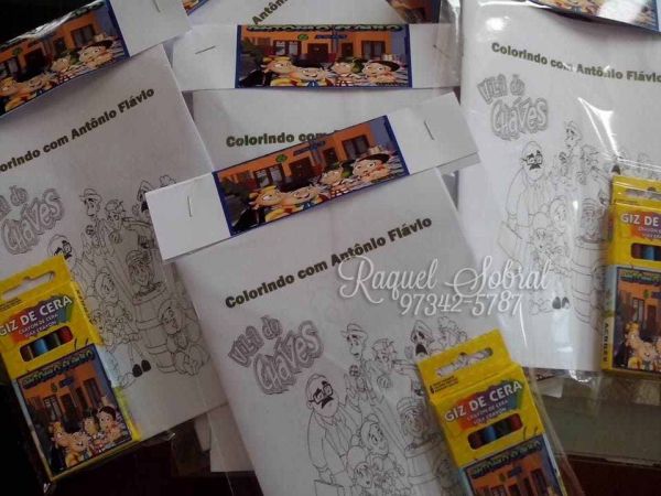 Kit de colorir Chaves
