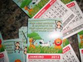 Imã com calendário